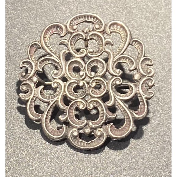 Vintage Sterling Silver Filigree Brooch Pendant Round Ornate Swirled 1 3/4 in - Picture 6 of 7